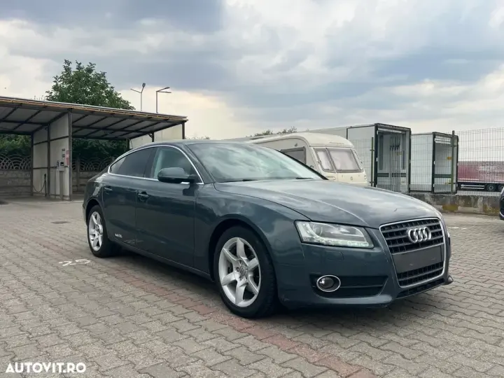 Audi A5 Coupé 8T 2.0 TDI