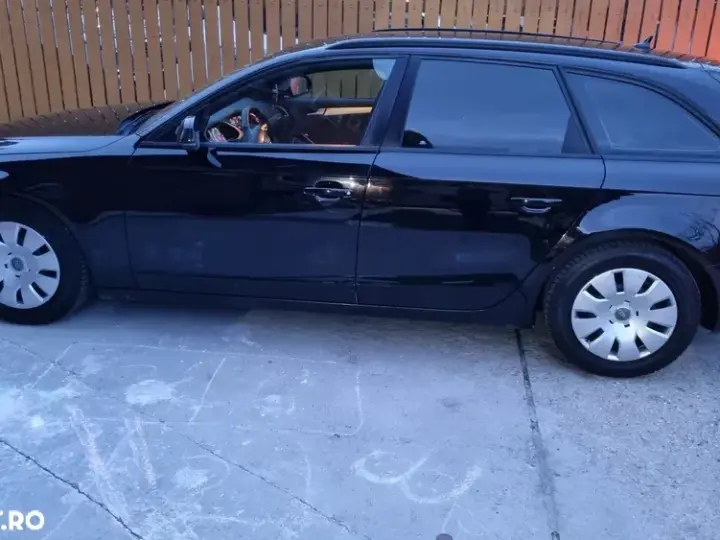 Audi A4 Avant B9 2.0 TDI quattro