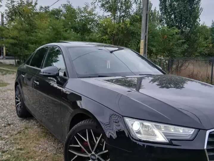 Audi A4 Limuzina 2.0 TDI ultra S tronic