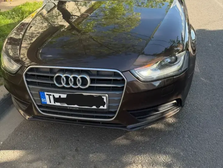 Audi A4 Limuzina B8 2.0 TDI