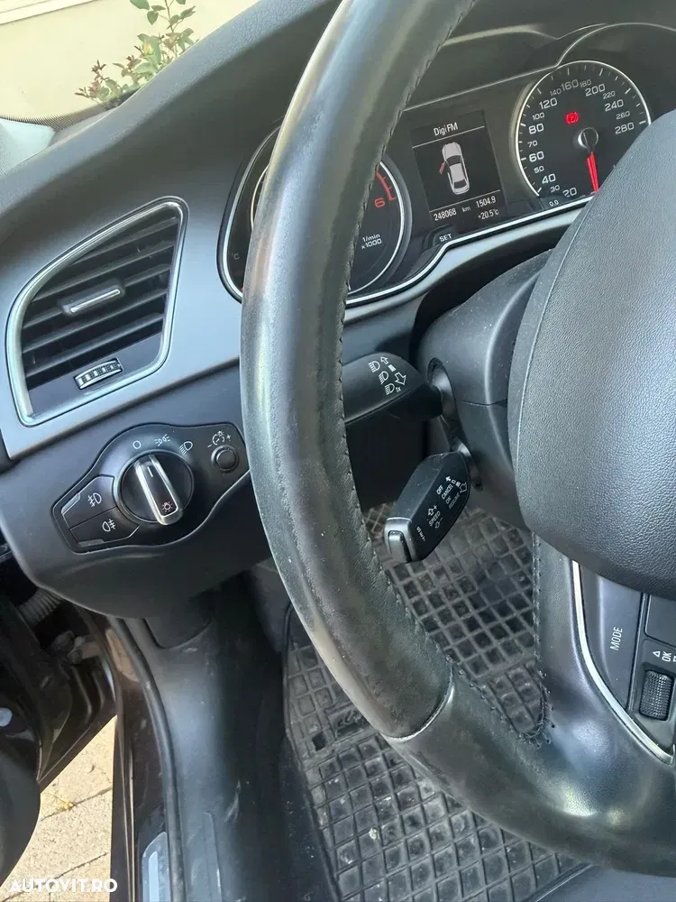 Audi A4 Limuzina B8 2.0 TDI — imagine 3