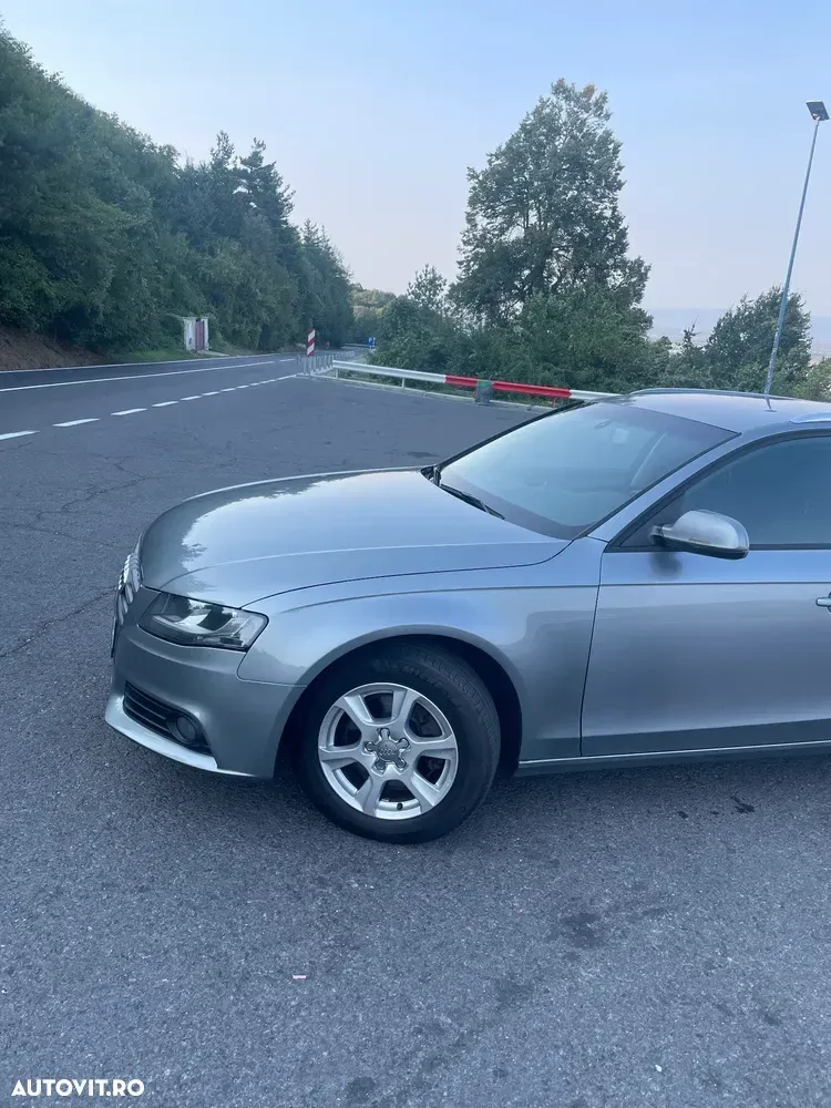 Audi A4 Avant B8 2.0 TDI — imagine 2