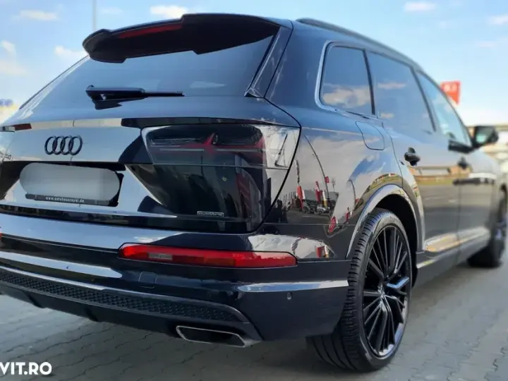 Audi Q7 4M