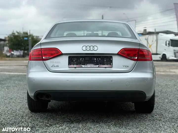 Audi A4 Limuzina B8 2.0 TDI DPF Ambiente