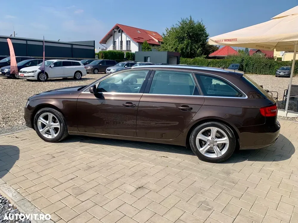Audi A4 Avant B8 2.0 TDI DPF Attraction — imagine 4