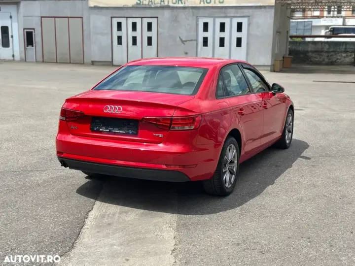 Audi A4 Limuzina B9 1.4 TFSI S tronic