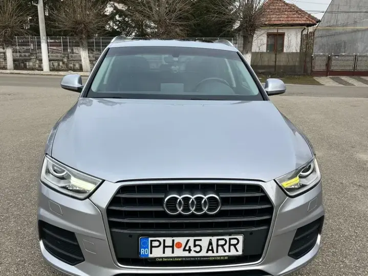 Audi Q3 8U