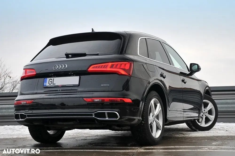 Audi Q5 FY 55 TFSI e quattro S tronic — imagine 4
