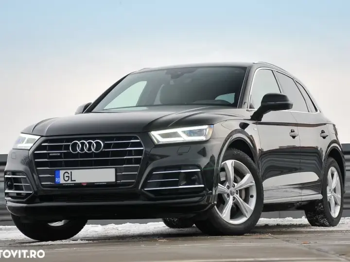 Audi Q5 FY 55 TFSI e quattro S tronic