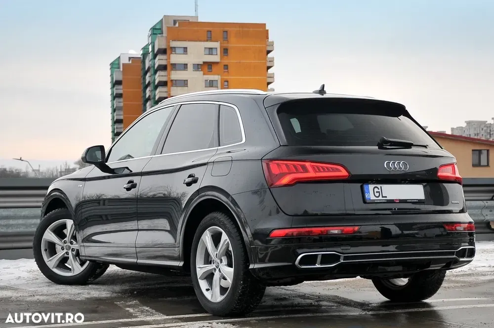 Audi Q5 FY 55 TFSI e quattro S tronic — imagine 5