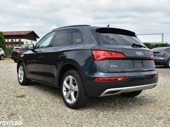 Audi Q5 FY 2.0 TFSI S tronic Sport