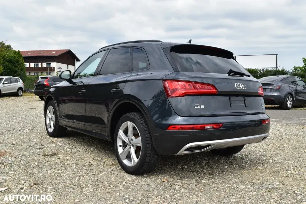 Audi Q5 FY 2.0 TFSI S tronic Sport — imagine 6