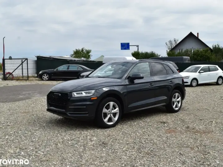 Audi Q5 FY 2.0 TFSI S tronic Sport