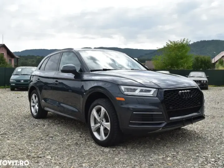 Audi Q5 FY 2.0 TFSI S tronic Sport