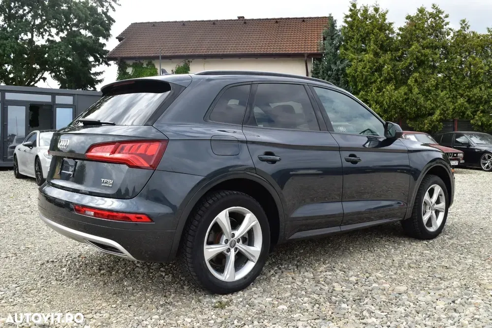 Audi Q5 FY 2.0 TFSI S tronic Sport — imagine 5