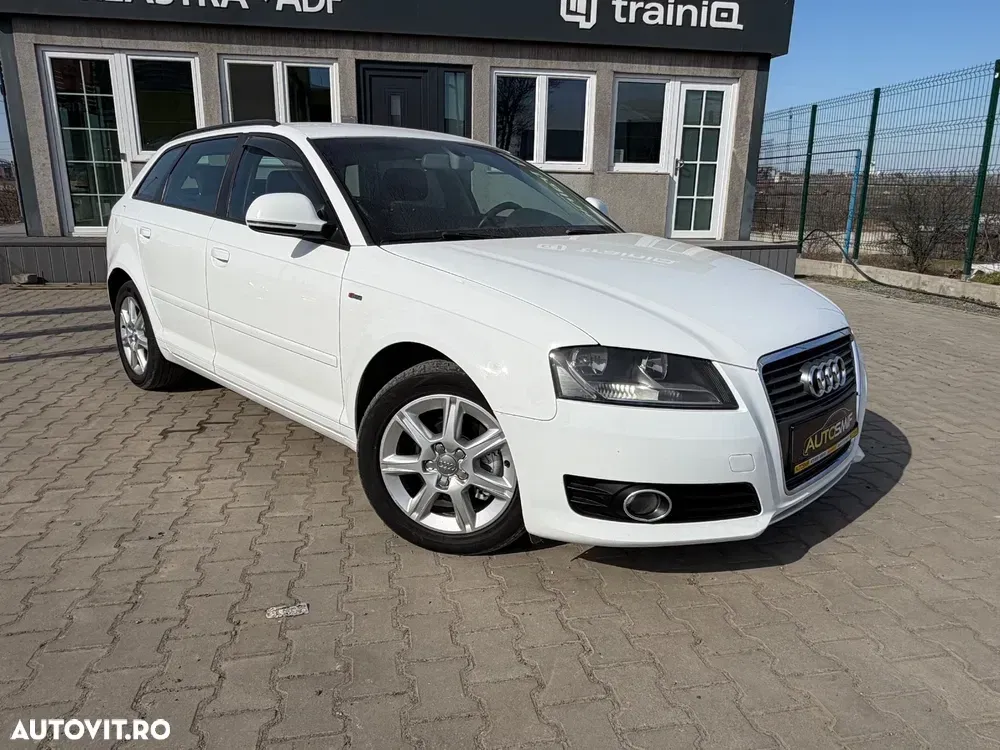 Audi A3 Sportback 8P 2.0 TDI DSG Ambition — imagine 3
