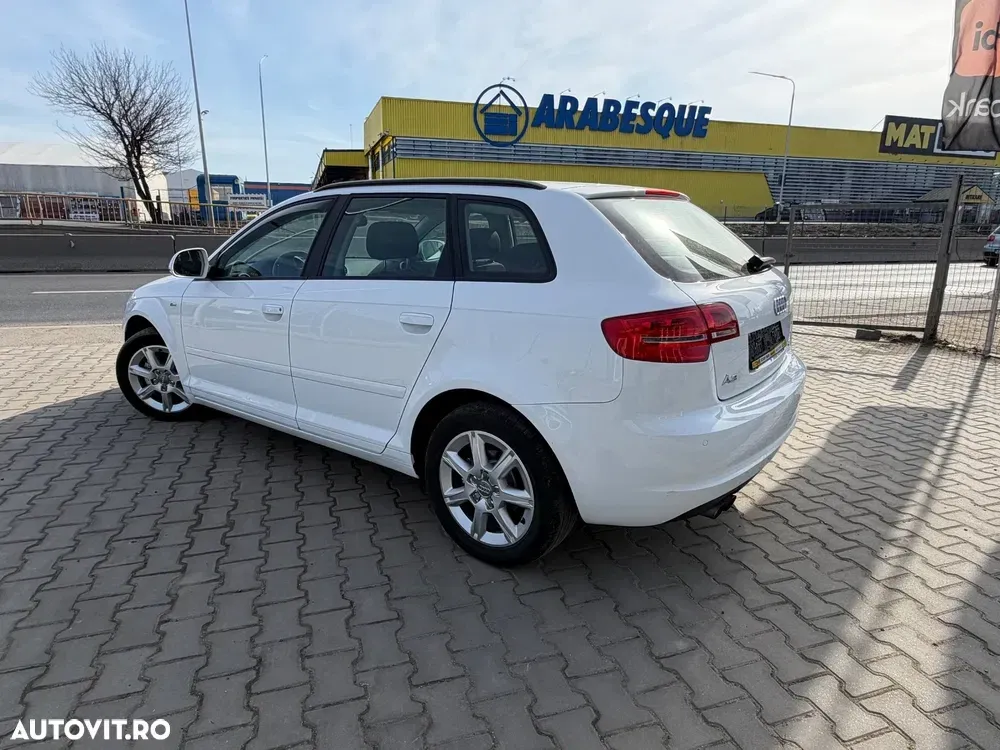 Audi A3 Sportback 8P 2.0 TDI DSG Ambition — imagine 4