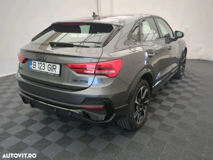 Audi Q3 1.5 35 TFSI S tronic MHEV S Line