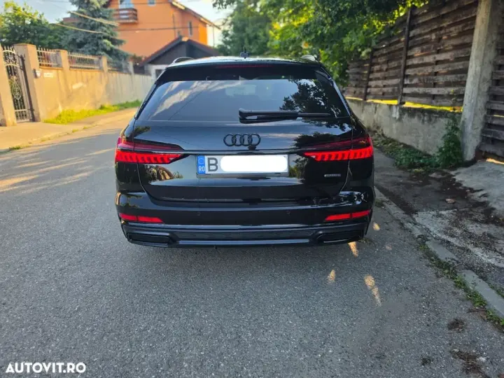 Audi A6 Avant C8 55 TFSI e quattro S tronic S line