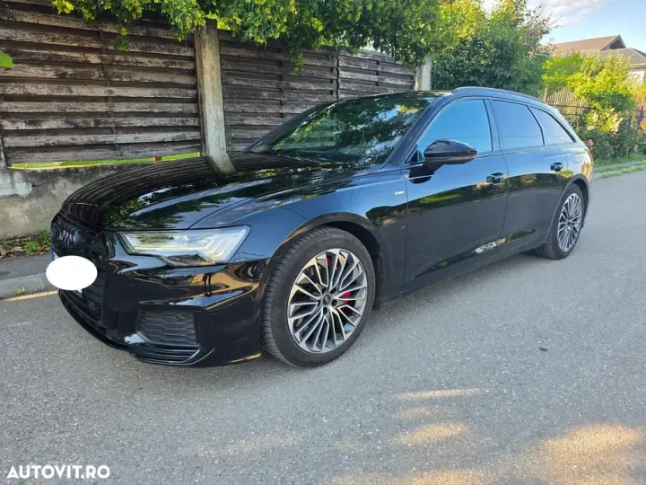 Audi A6 Avant C8 55 TFSI e quattro S tronic S line