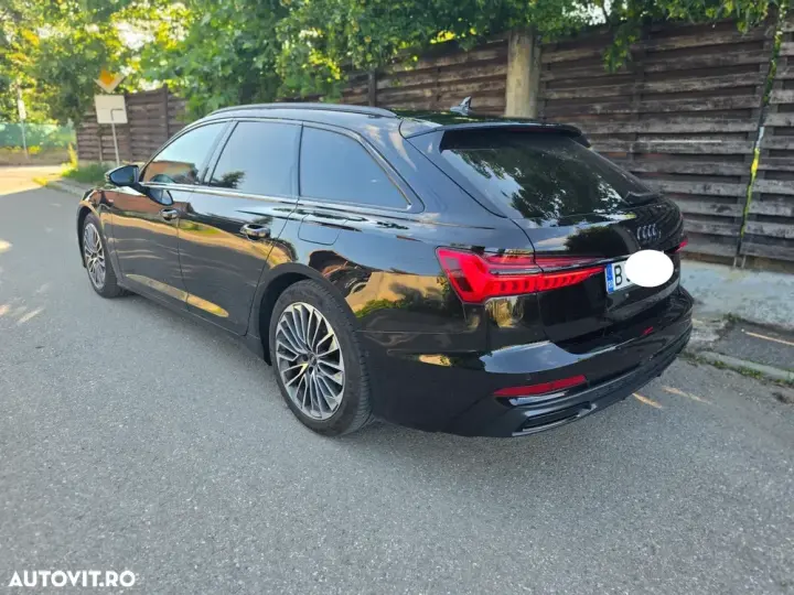 Audi A6 Avant C8 55 TFSI e quattro S tronic S line
