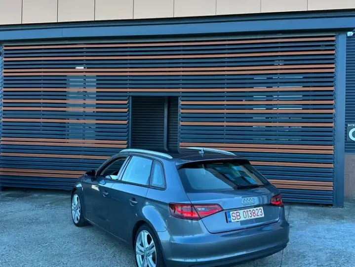 Audi A3 Sportback 8V 2.0 TDI quattro Stronic Ambiente