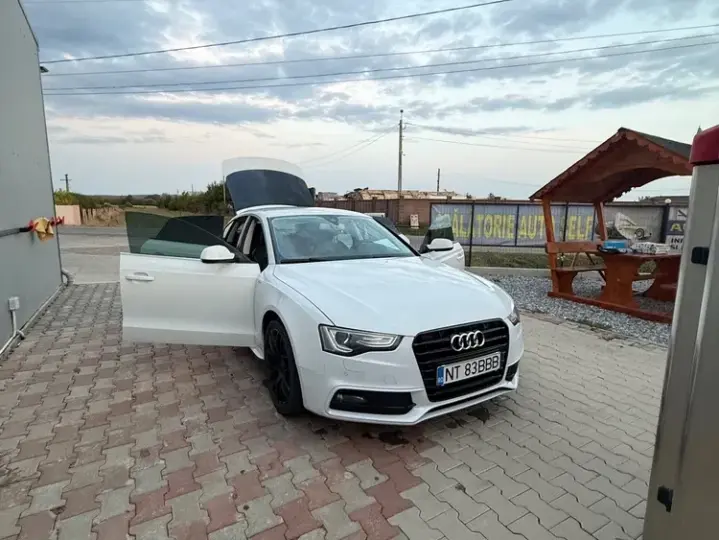 Audi A5 Sportback 8T 2.0 TDI