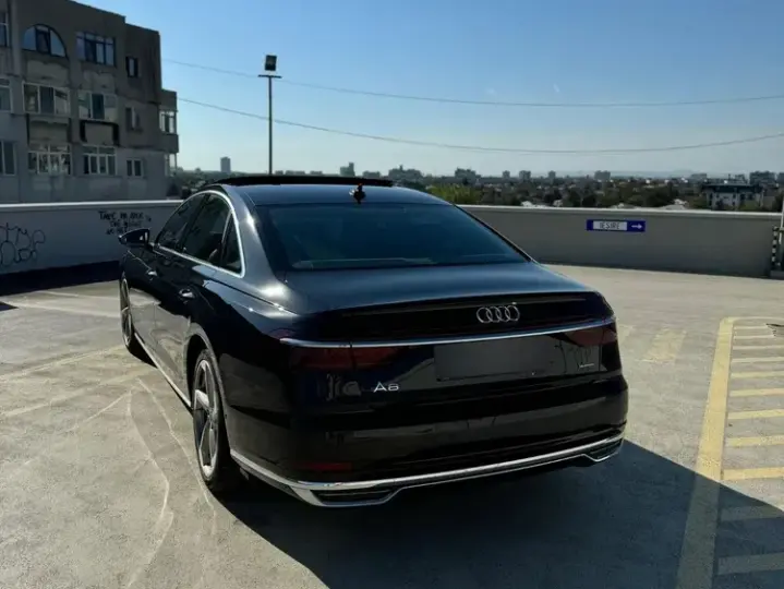 Audi A8 D5 3.0 50 TDI quattro Tiptronic