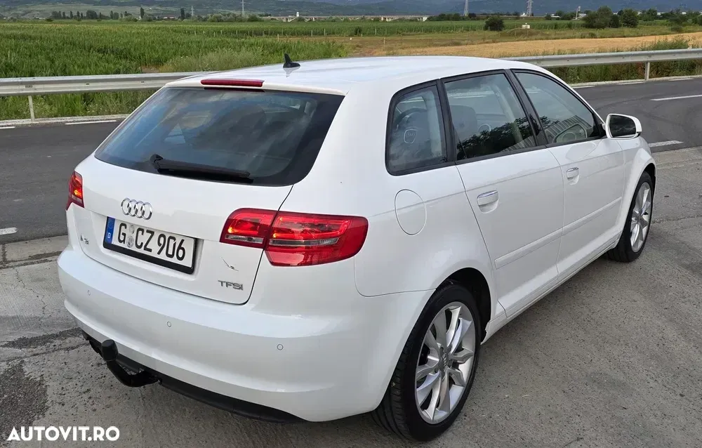 Audi A3 Sportback 8P 1.4 TFSI Ambition — imagine 3