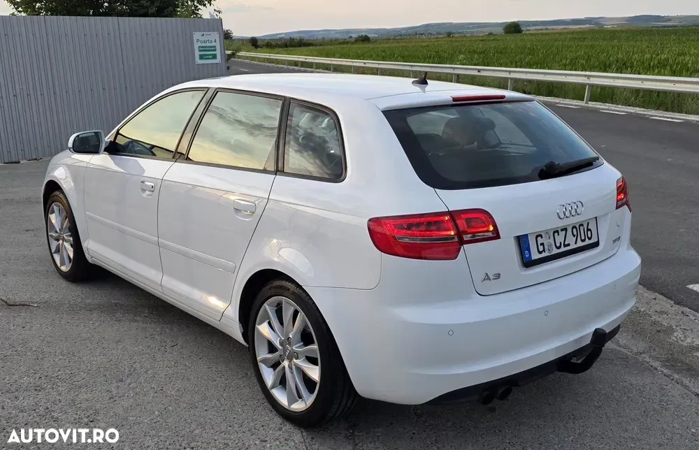 Audi A3 Sportback 8P 1.4 TFSI Ambition — imagine 4