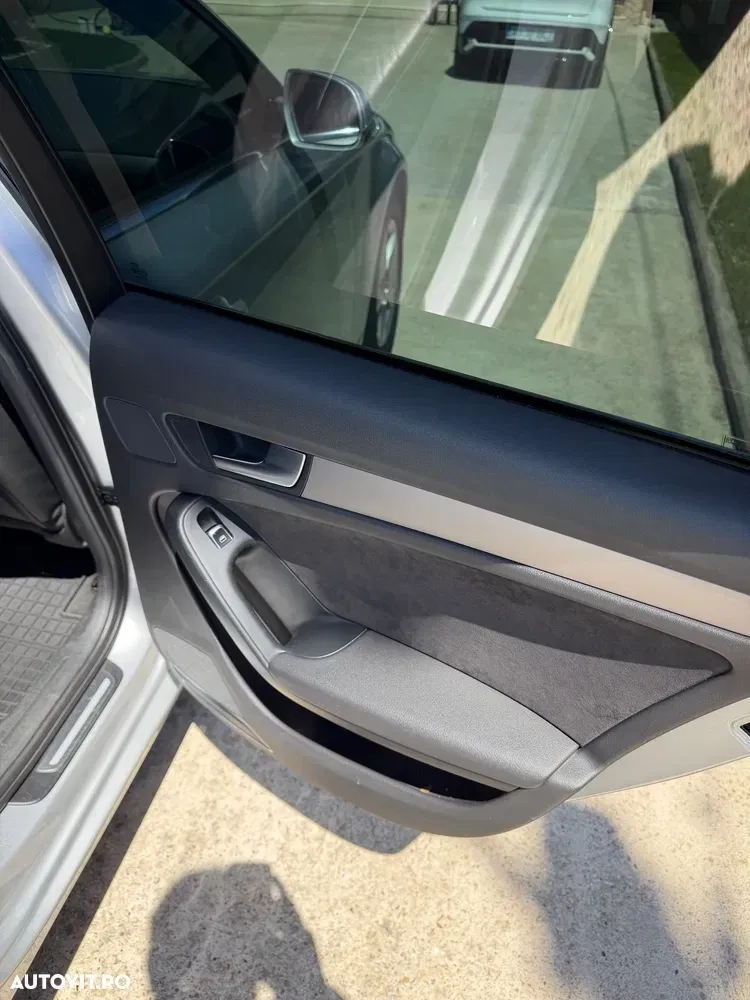 Audi A4 Avant B8 2.0 TDI Multitronic — imagine 4