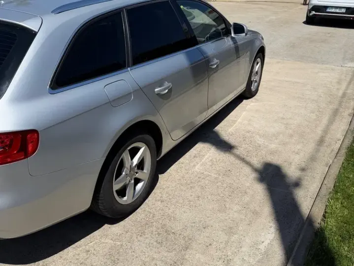 Audi A4 Avant B8 2.0 TDI Multitronic