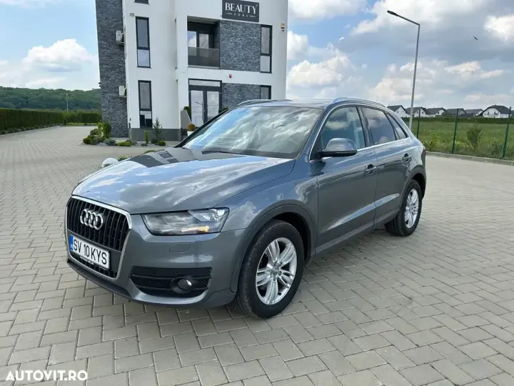 Audi Q3 8U