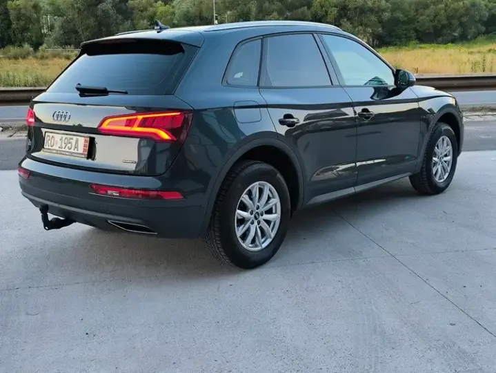 Audi Q5 FY 2.0 TDI Quattro S tronic