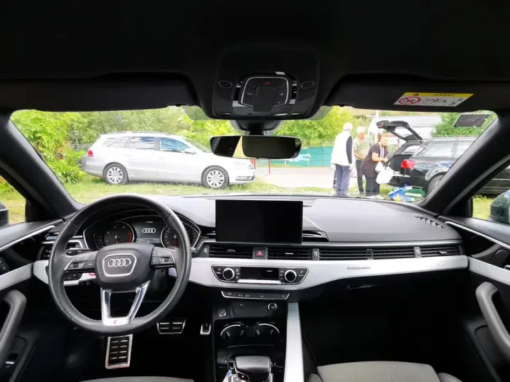 Audi A4 Avant B9