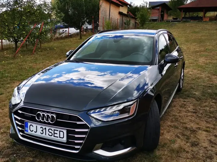 Audi A4 Avant B9
