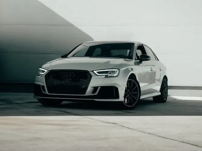 Audi RS3 8V