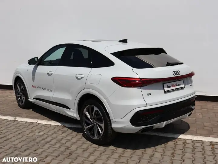 Audi Q5 FY 50 TFSI e quattro S tronic PHEV S Line