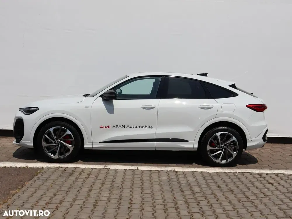 Audi Q5 FY 50 TFSI e quattro S tronic PHEV S Line — imagine 3
