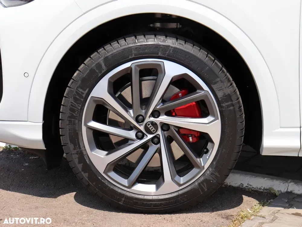 Audi Q5 FY 50 TFSI e quattro S tronic PHEV S Line — imagine 2