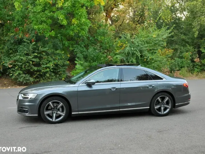 Audi A8 D5