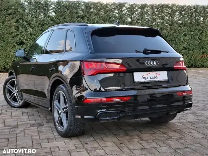 Audi SQ5 FY