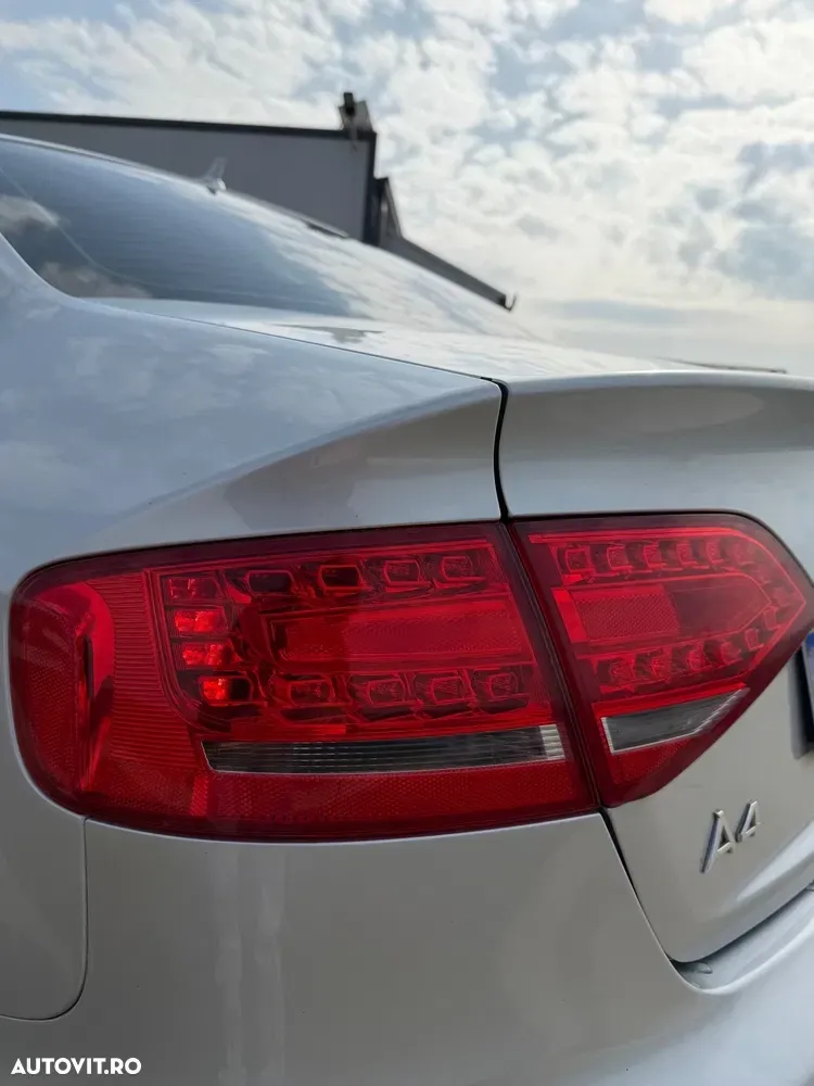 Audi A4 Limuzina 2.0 TDI B8 — imagine 6