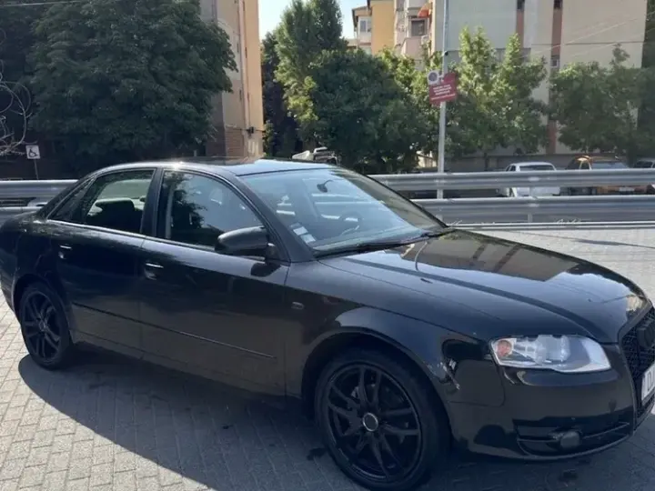 Audi A4 Limuzina B7
