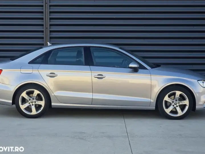 Audi A3 Limuzina 8V 2.0 TDI S tronic Sport