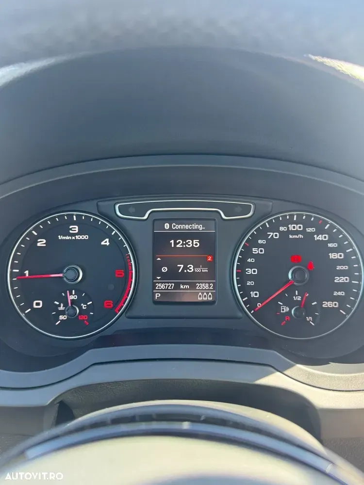 Audi Q3 8U 2.0 TDI Quattro S tronic — imagine 6