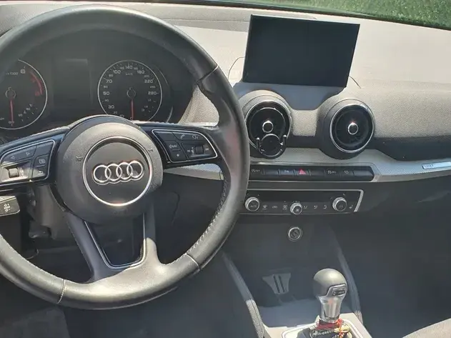 Audi Q2 30 TFSI S tronic