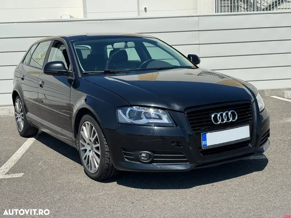 Audi A3 Sportback 8P 2.0 TDI DPF S tronic Attraction — imagine 2