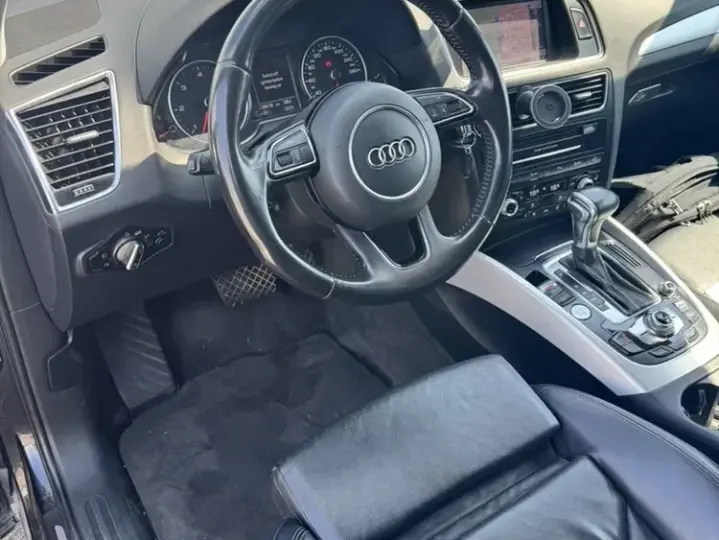 Audi Q5 8R 3.0 TDI Quattro S tronic