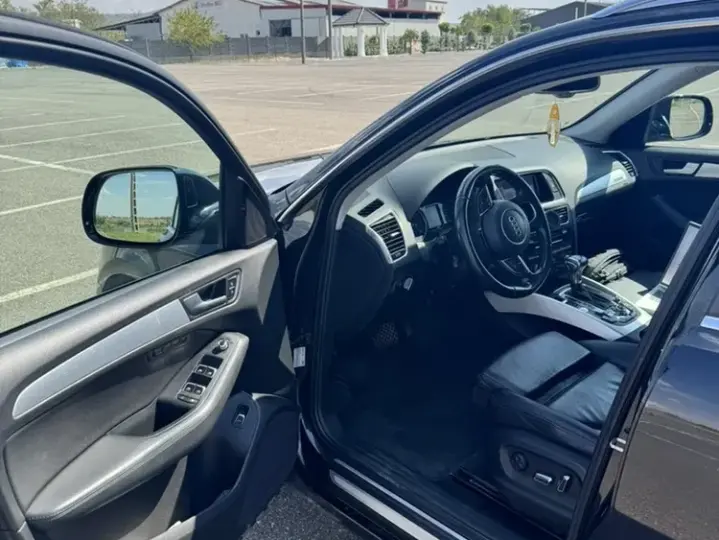 Audi Q5 8R 3.0 TDI Quattro S tronic